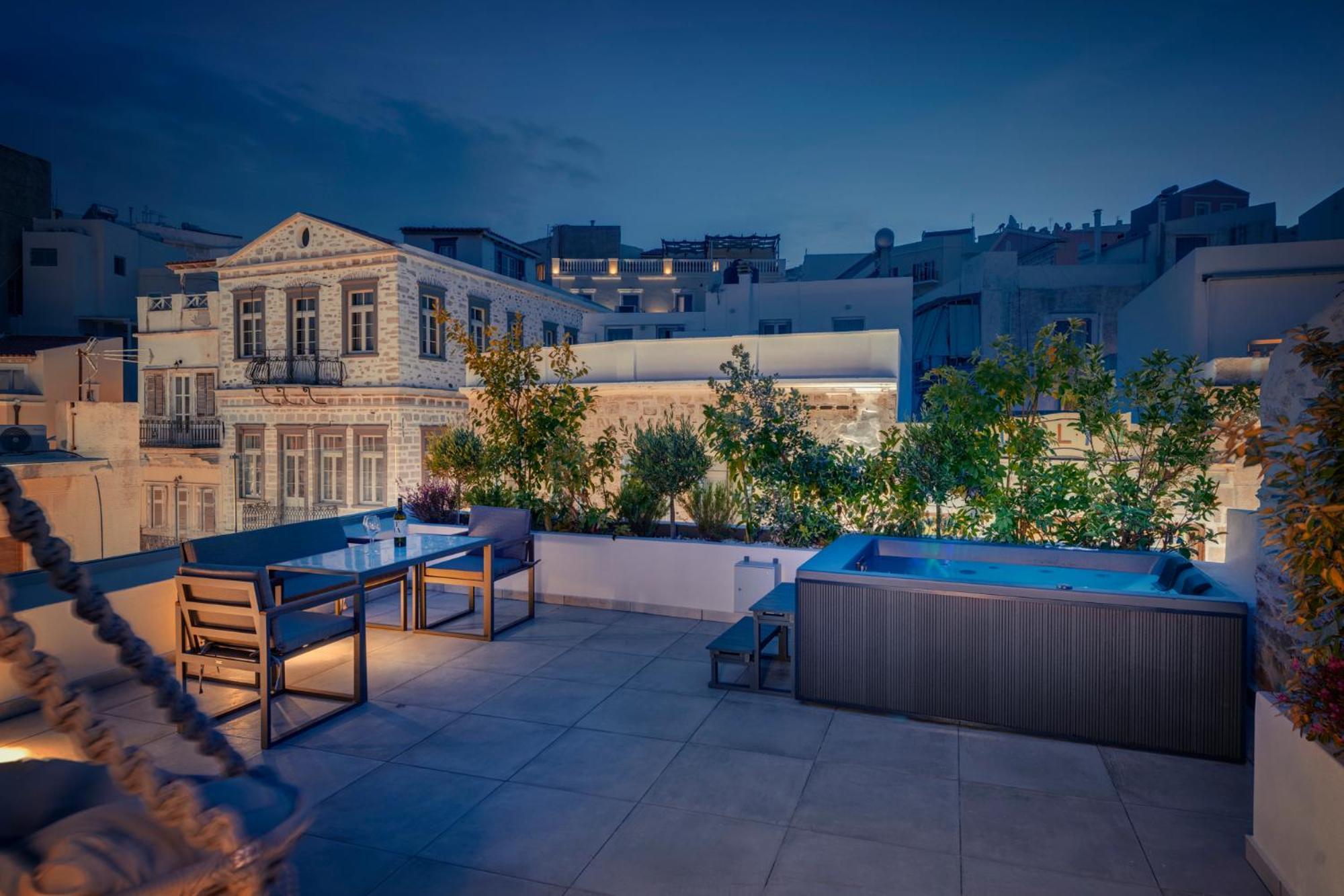 Ninemian Suites Syros 에르무폴리 외부 사진